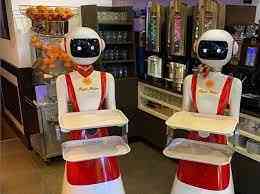 Robot Pelayan di Restoran: Apakah Pekerjaan Manusia Terancam?