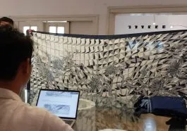 AI Bikin Batik? Seniman Tradisional Terancam Punah!